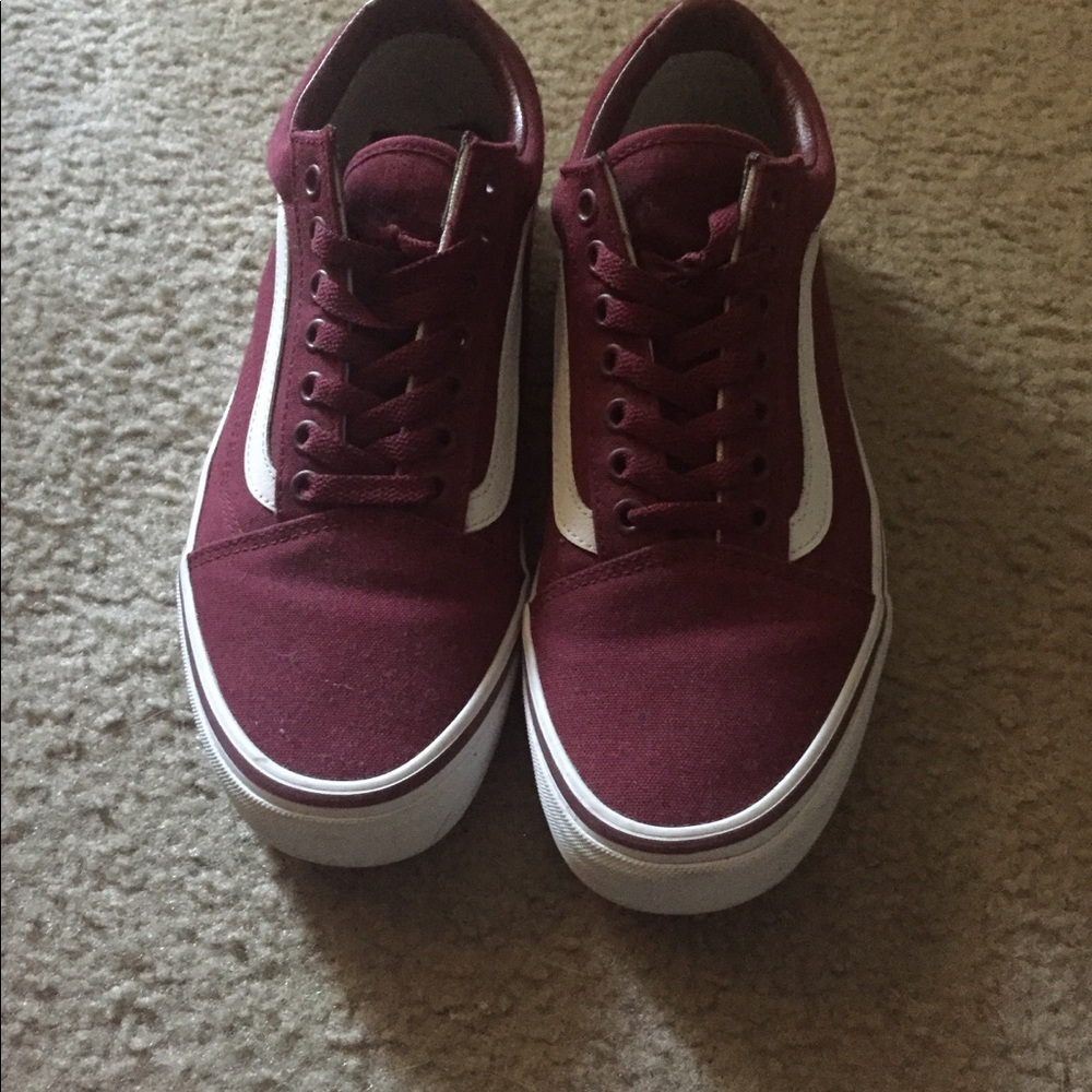 Maroon/Burgundy Old Skool Vans - Size 9.5